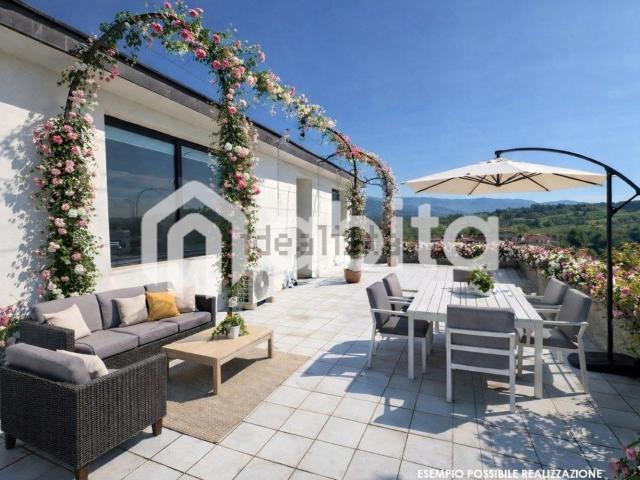 Appartamento in vendita di 80 m² in Via della Costituzione