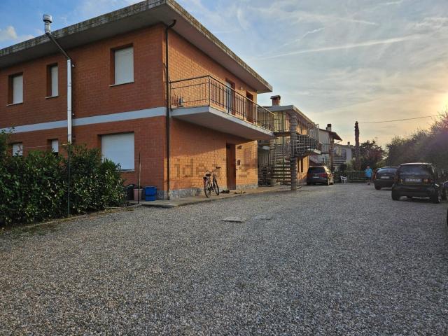 Appartamento in vendita di 80 m² in Via della Liberta&apos , 32