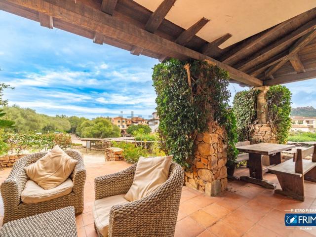 Appartamento in vendita di 80 m² in Via della Marina, 5