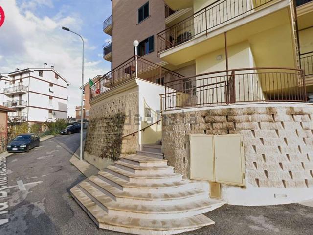 Appartamento in vendita di 80 m² in Via Della Resistenza, 6