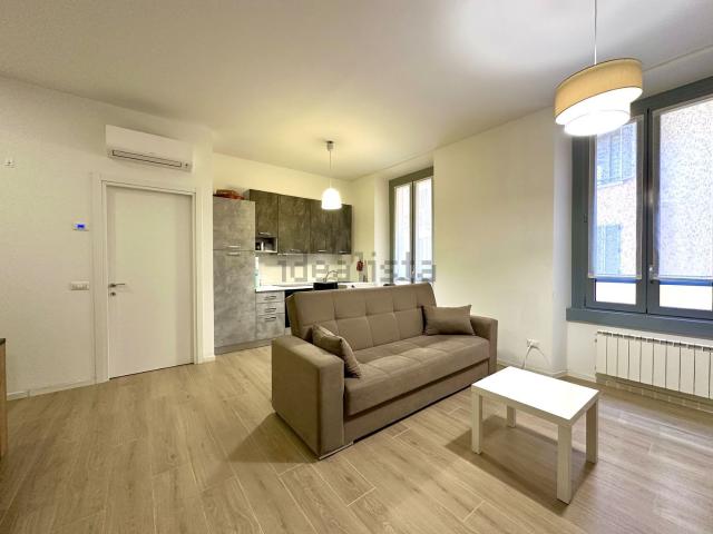 Appartamento in vendita di 80 m² in Via delle Forze Armate, 4