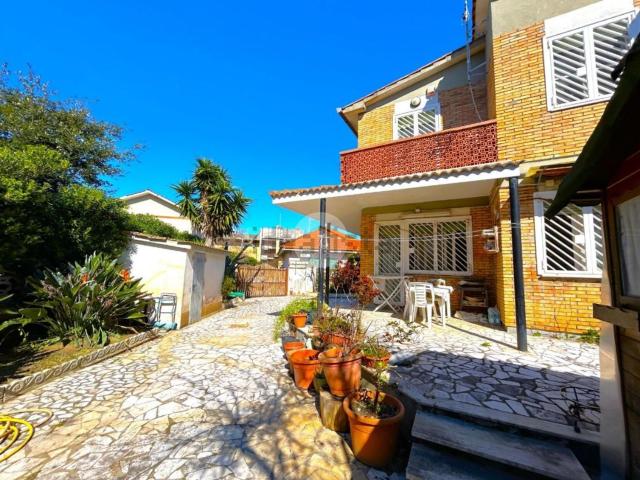 Appartamento in vendita di 80 m² in Via delle Petunie, 6