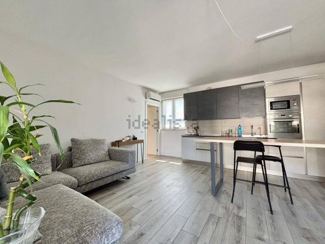 Appartamento in vendita di 80 m² in Via Desio, 82