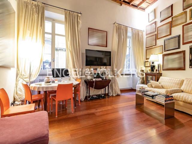 Appartamento in vendita di 80 m² in Via di Capo le Case