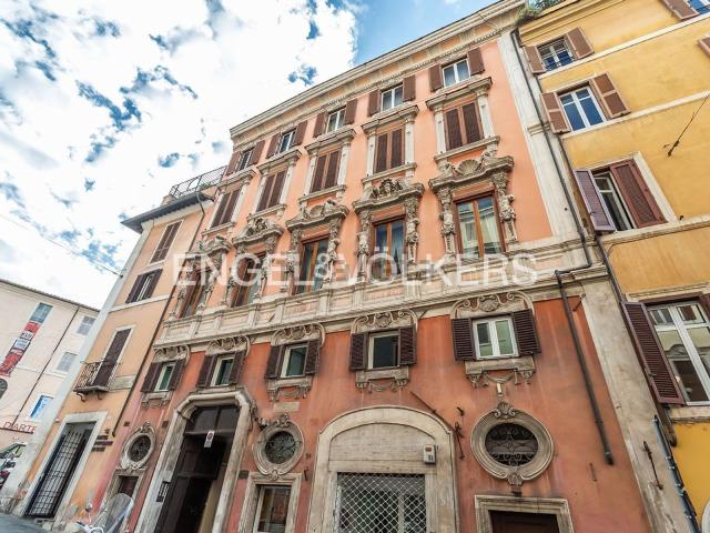 Appartamento in vendita di 80 m² in Via di Capo le Case