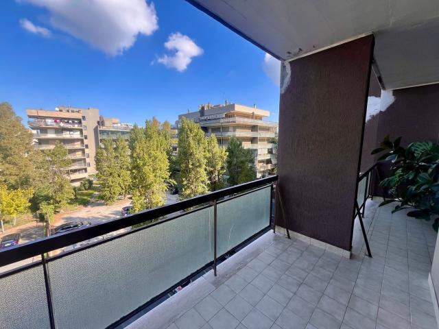 Appartamento in vendita di 80 m² in Via di Dragoncello, 511