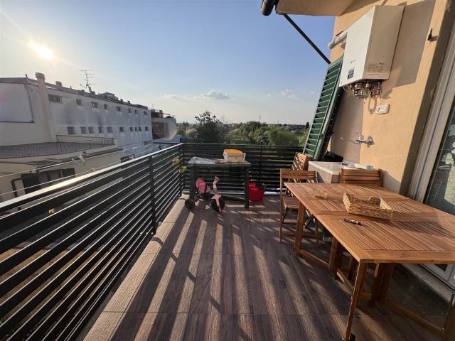 Appartamento in vendita di 80 m² in Via di Scandicci