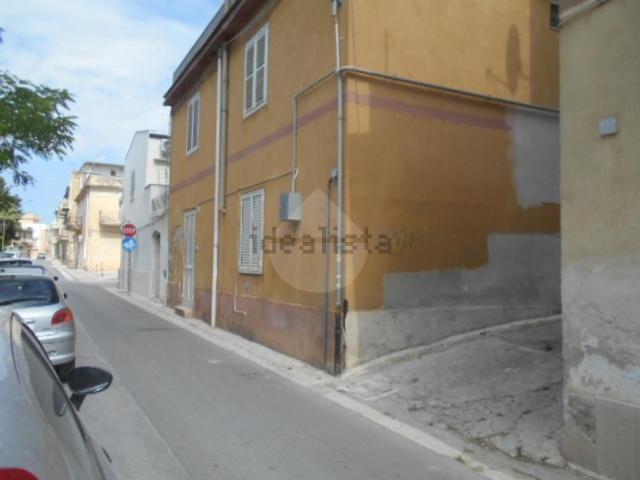 Appartamento in vendita di 80 m² in Via Domenico Cirillo, 46