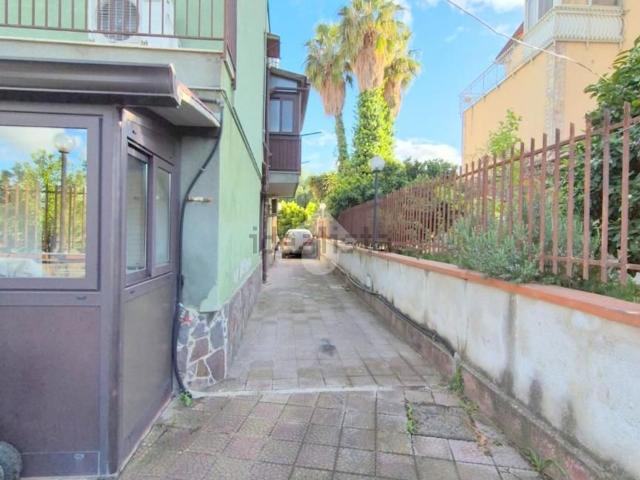 Appartamento in vendita di 80 m² in Via Domenico Intravaia, 69