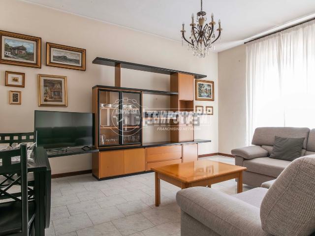 Appartamento in vendita di 80 m² in Via Don Carlo Gnocchi, 46