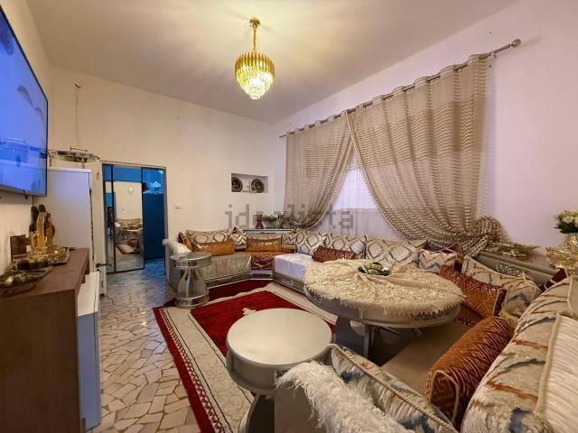 Appartamento in vendita di 80 m² in Via Don Luigi Roncagli, 2
