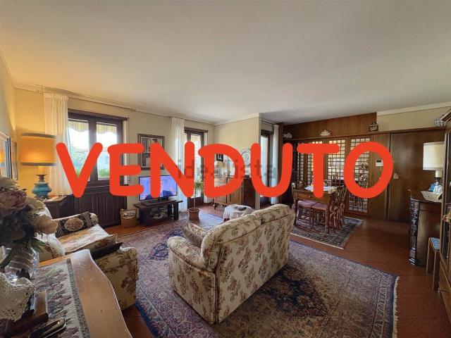 Appartamento in vendita di 80 m² in Via Dossobuono