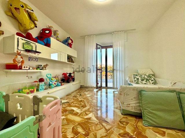Appartamento in vendita di 80 m² in Via Edmondo De Amicis