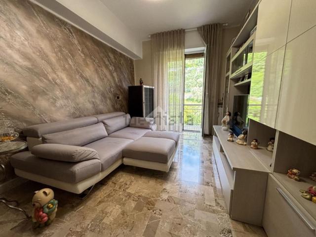 Appartamento in vendita di 80 m² in Via Elia Bernardini, 8