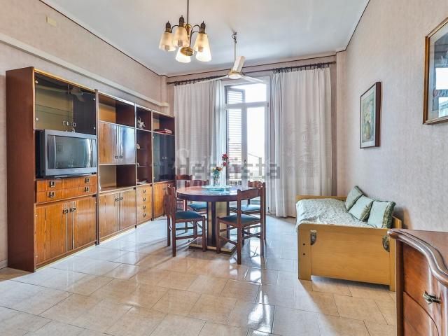Appartamento in vendita di 80 m² in Via Emilia Ponente, 99