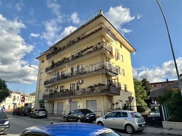 Appartamento in vendita di 80 m² in Via Enrico Caruso