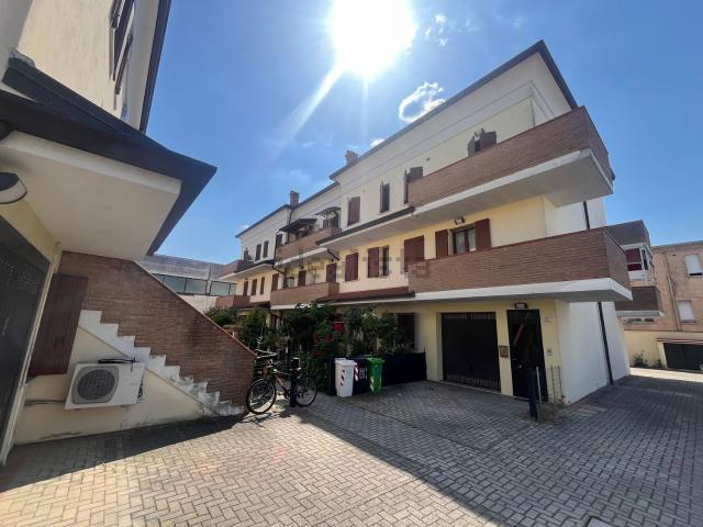 Appartamento in vendita di 80 m² in Via Enrico Berlinguer, 12