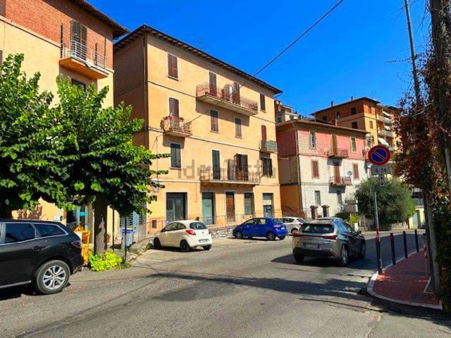 Appartamento in vendita di 80 m² in Via Eugubina, 18