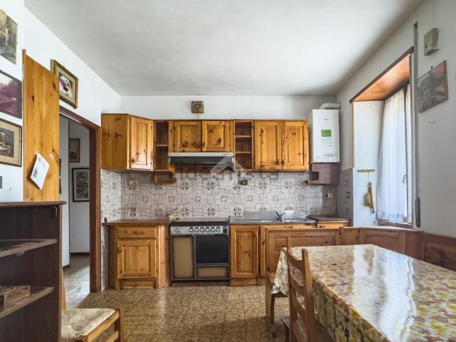 Appartamento in vendita di 80 m² in Via Europa, 1