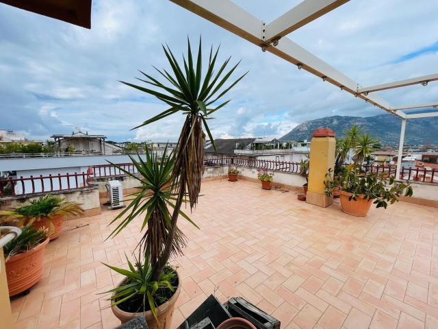 Appartamento in vendita di 80 m² in Via Exeter