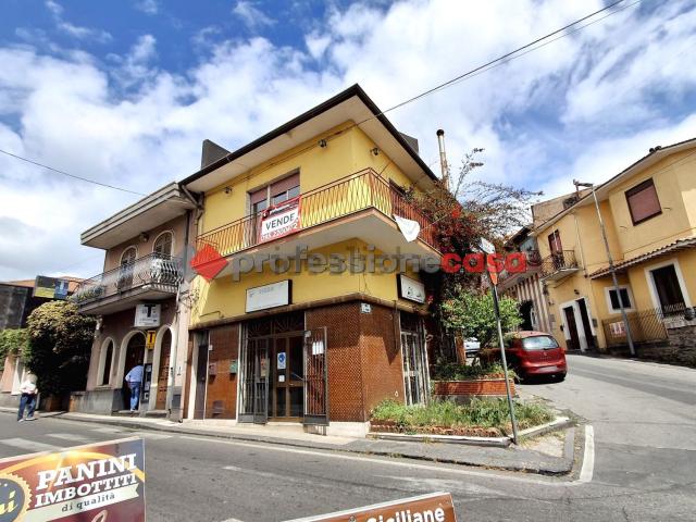 Appartamento in vendita di 80 m² in Via F. Crispi, 102