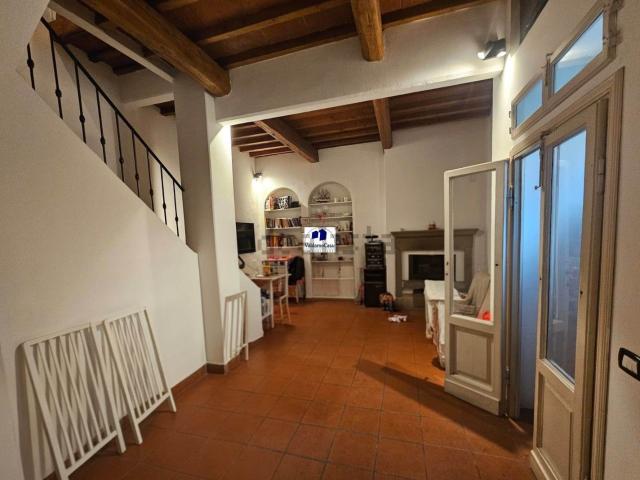 Appartamento in vendita di 80 m² in Via Fiorentina