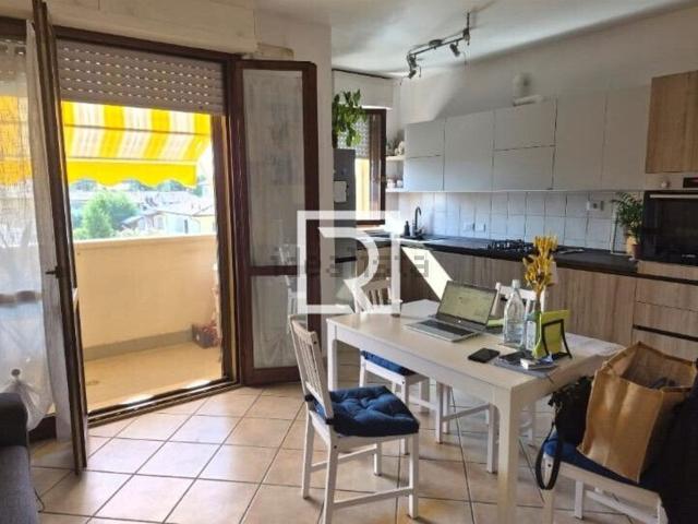 Appartamento in vendita di 80 m² in Via Fiume Montone Abbandonato, 377