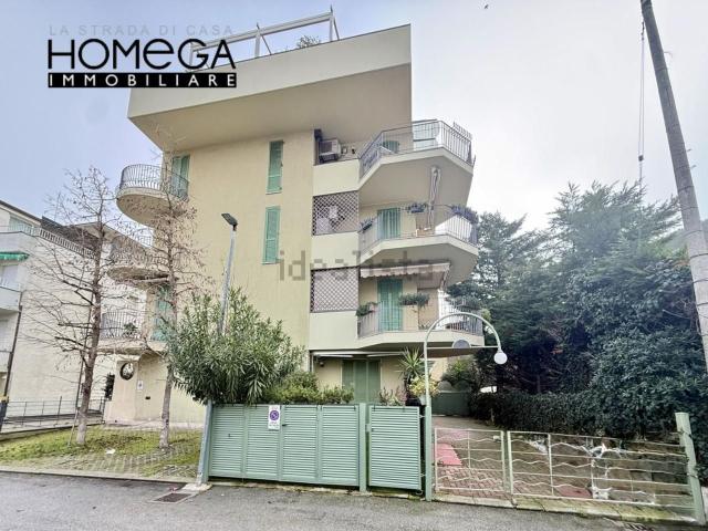 Appartamento in vendita di 80 m² in Via Fratelli Bandiera, 37