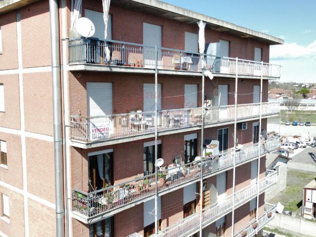 Appartamento in vendita di 80 m² in Via Fratelli Rosselli