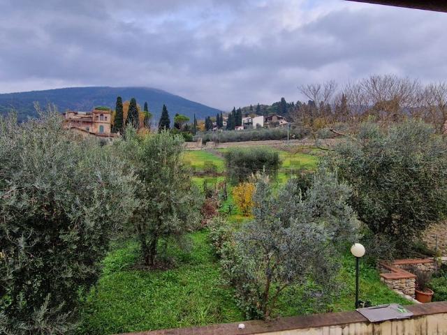 Appartamento in vendita di 80 m² in Via Fratelli Rosselli
