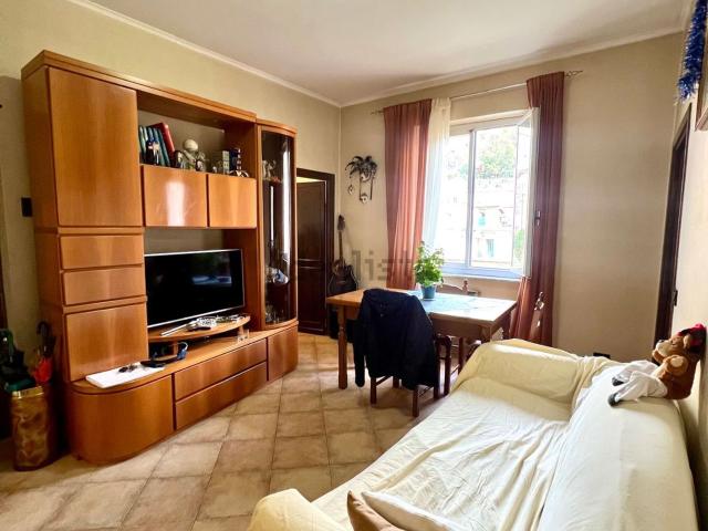 Appartamento in vendita di 80 m² in Via Francesco Campora, 8