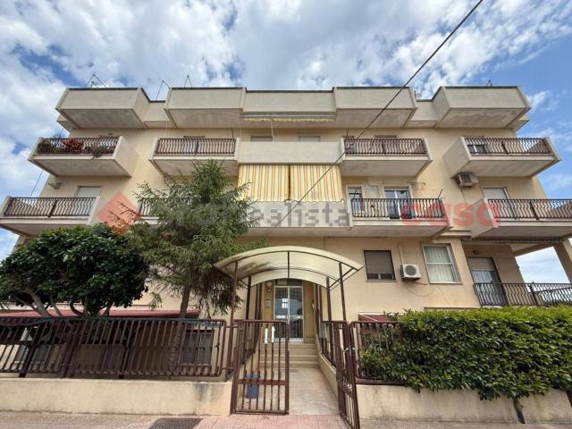 Appartamento in vendita di 80 m² in Via Francesco Crispi, 11