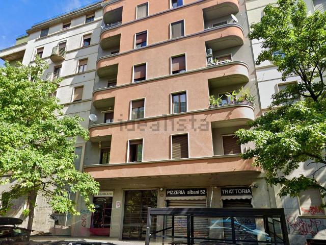 Appartamento in vendita di 80 m² in Via Francesco Albani, 52