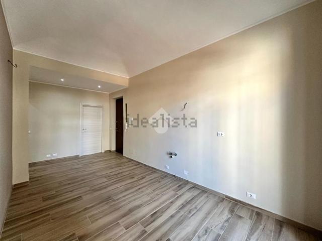 Appartamento in vendita di 80 m² in Via Francesco Baracca, 16
