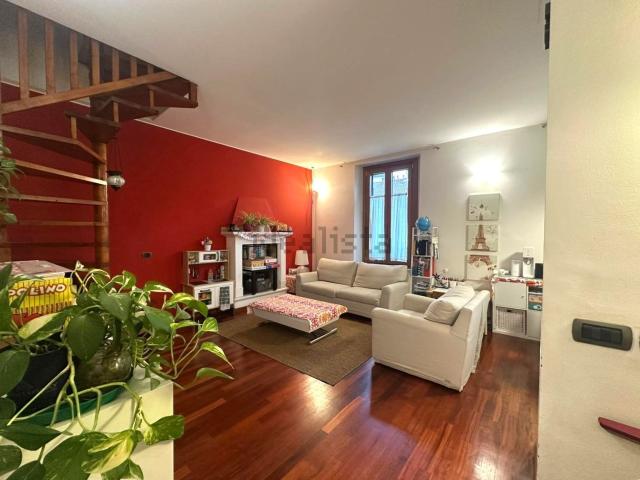 Appartamento in vendita di 80 m² in Via Francesco Brioschi, 46