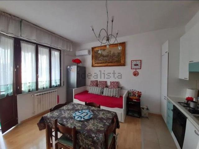 Appartamento in vendita di 80 m² in Via Francesco Petrarca, 4
