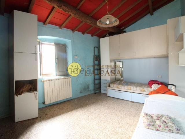 Appartamento in vendita di 80 m² in Via Francesco Petrarca