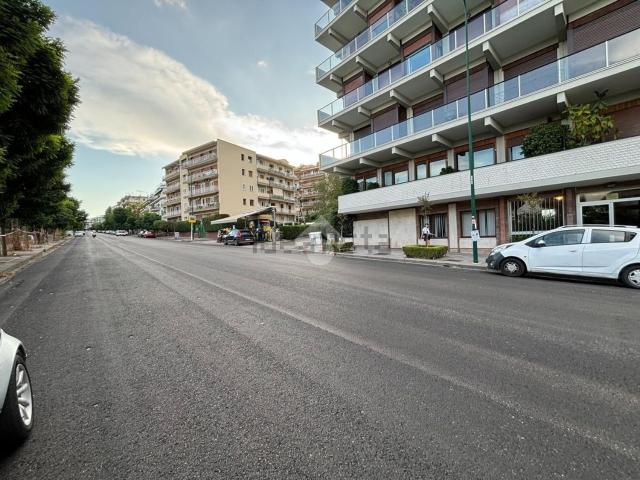 Appartamento in vendita di 80 m² in Via Francesco Petrarca, 79