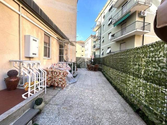 Appartamento in vendita di 80 m² in Via Francesco Pedemonte, 2