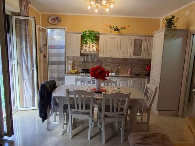 Appartamento in vendita di 80 m² in Via Francesca Serio, 26