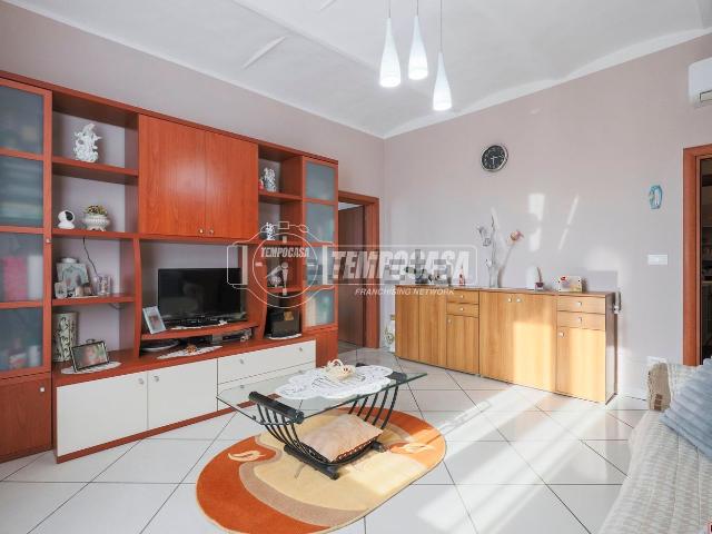 Appartamento in vendita di 80 m² in Via G.Garibaldi, 24