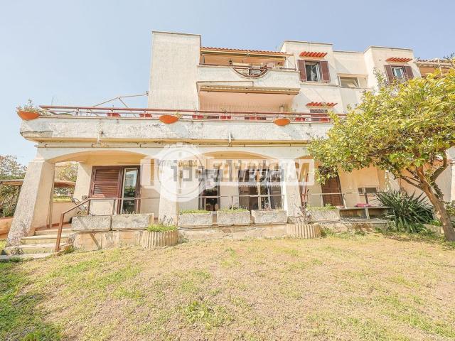 Appartamento in vendita di 80 m² in Via Gabriele Marini