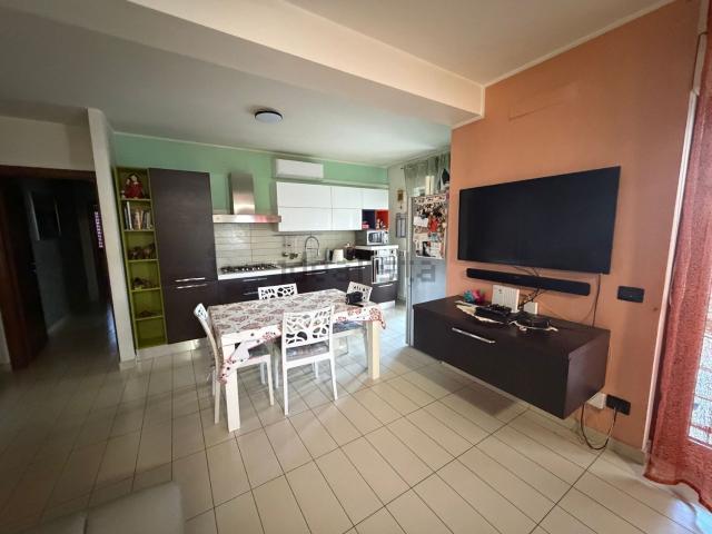 Appartamento in vendita di 80 m² in Via Gaetano Scardocchia, 14