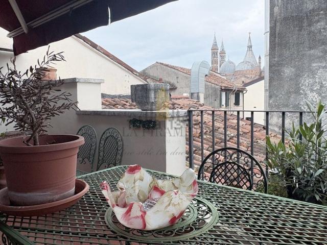Appartamento in vendita di 80 m² in Via Gaspara Stampa, 14