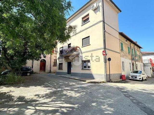 Appartamento in vendita di 80 m² in Via Gimnica, 7