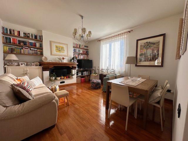 Appartamento in vendita di 80 m² in Via Giovanni Verga