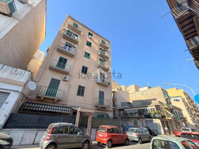 Appartamento in vendita di 80 m² in Via Giovanni Evangelista Di Blasi, 23
