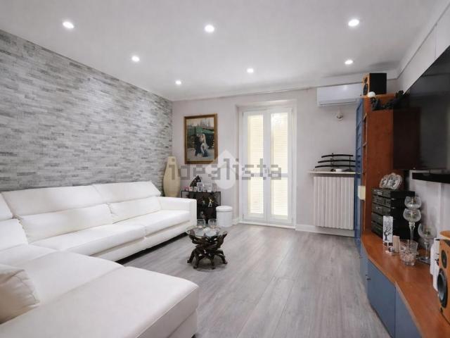 Appartamento in vendita di 80 m² in Via Giovanni Inverardi, 21