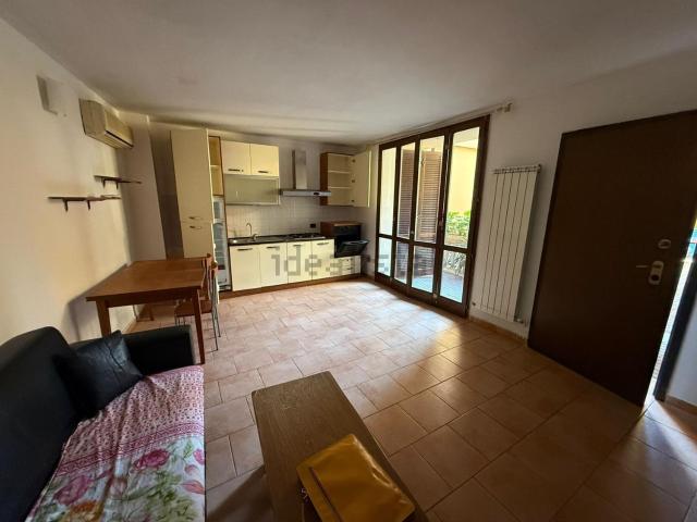 Appartamento in vendita di 80 m² in Via Giovanni Pascoli, 1
