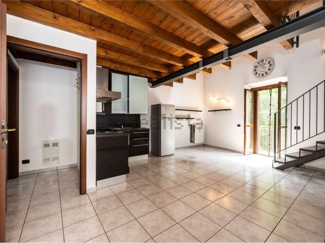 Appartamento in vendita di 80 m² in Via Giovanni Pascoli, 9
